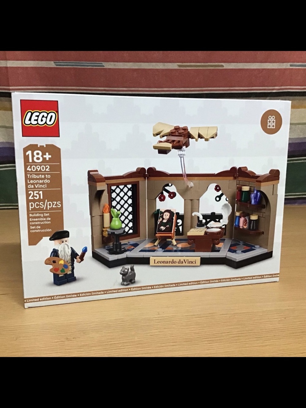 LEGO Leonardo da Vinci Tribute Set - Brown, Tan, Black new sealed